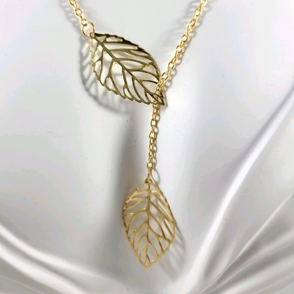 Double Leaf Necklace - Picture 3 of 13